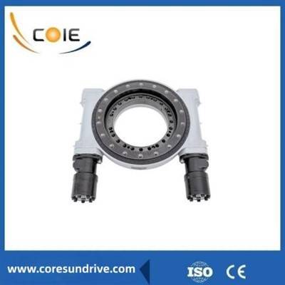 Doppelschnecken-Schwenkantrieb für Teleskop-Arbeitsplattform